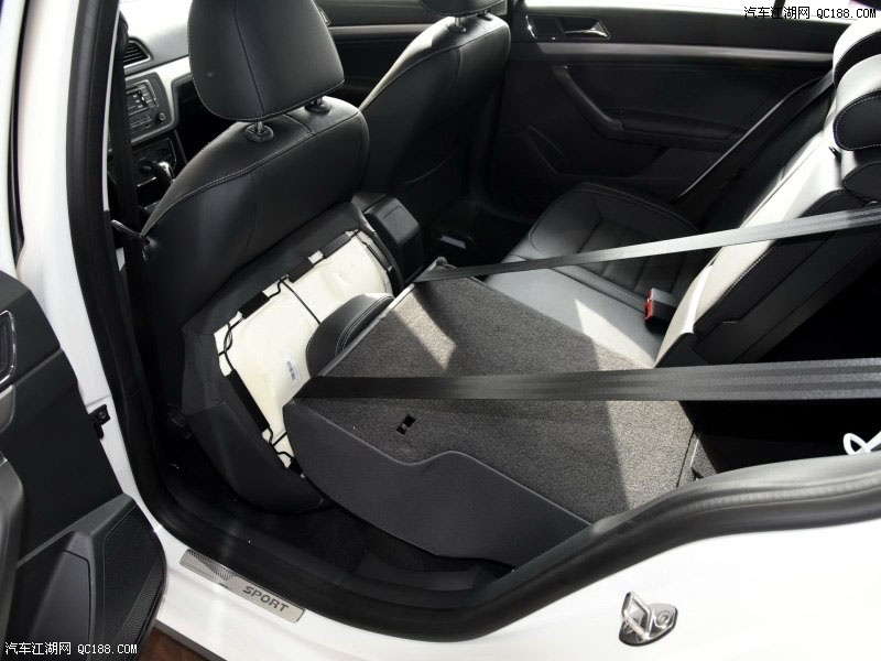 曝巴黎为德里赫特开1200万欧年薪!巴萨仅给600万_IM电竞官网(图2) IM电竞官网