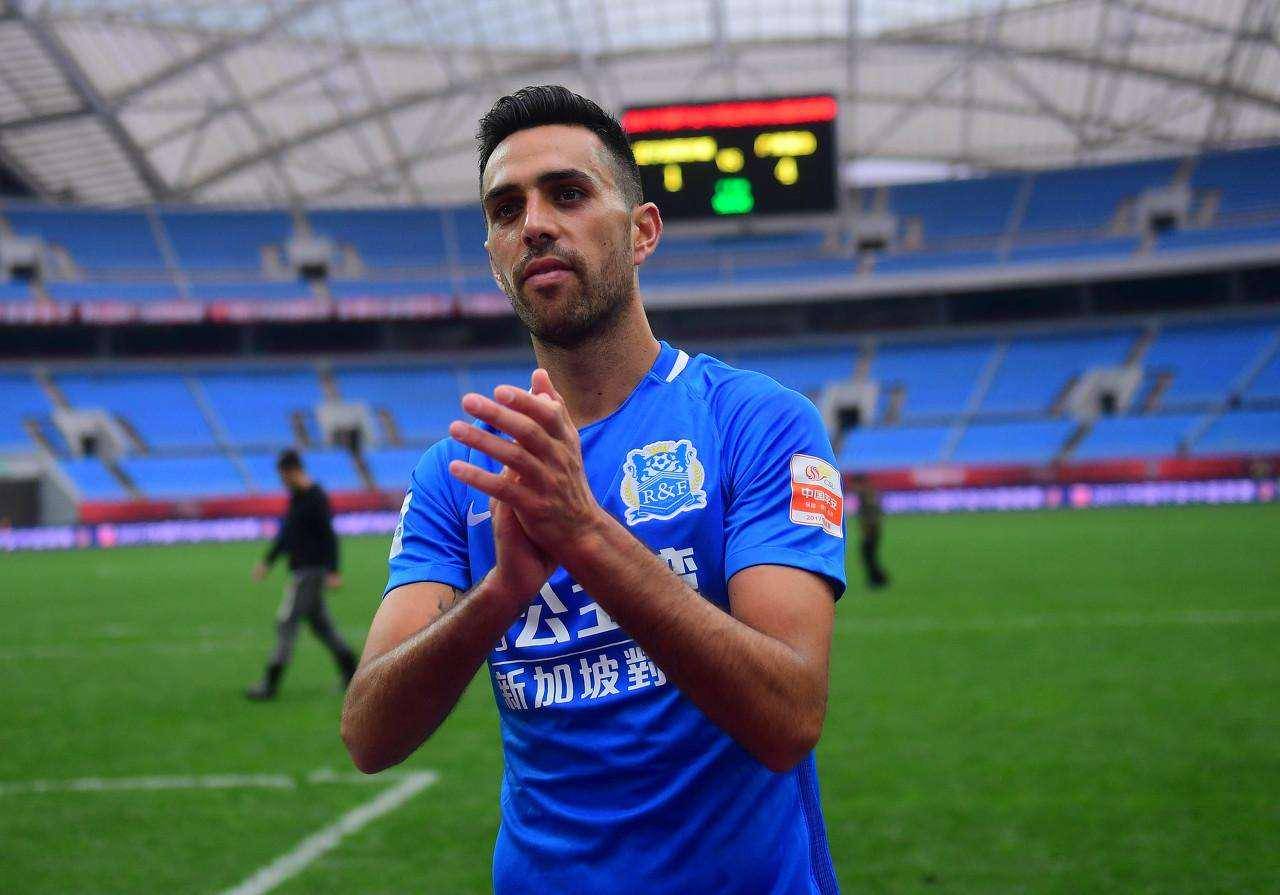 IM电竞-
中超最大黑马降生！103球射手王离队后 这支保级队要争冠了(图2)