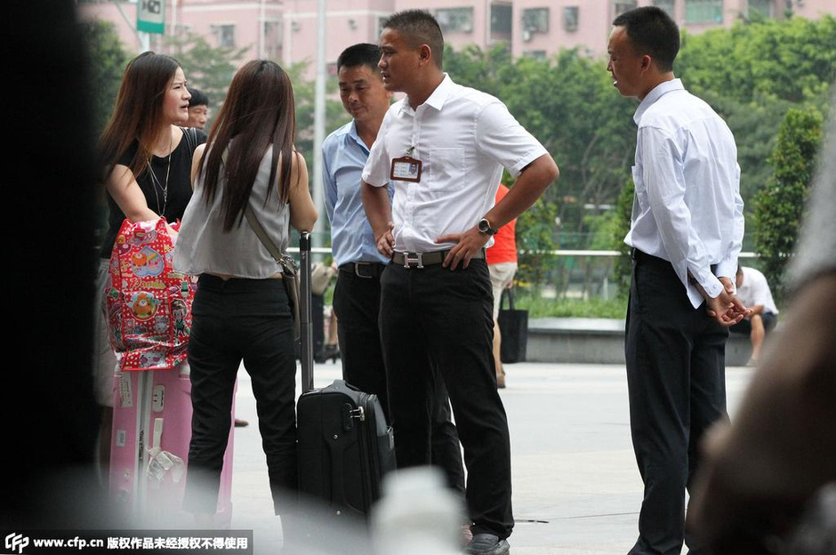 英媒关注中国受阅陆军新型枪械:设计似一款世界名枪“IM电竞”(图3) IM电竞官网